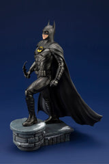 DC Comics ARTFX PVC Statue 1/6 The Flash Movie Batman 34 cm 4934054051410