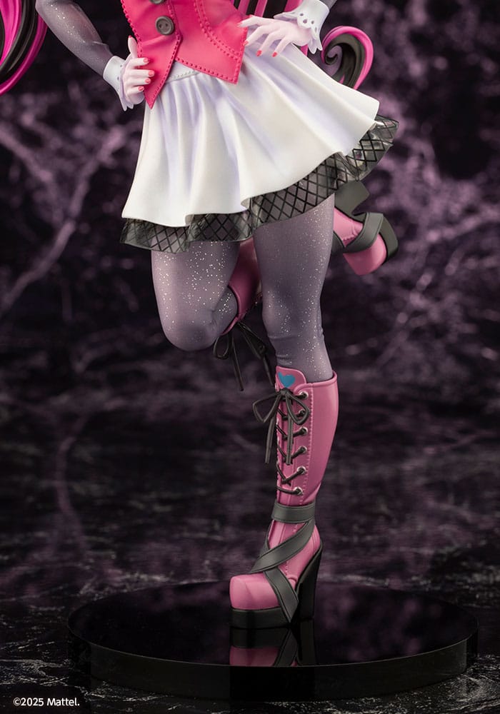 Monster High Bishoujo PVC Statue 1/7 Draculaura 26 cm 4934054063352