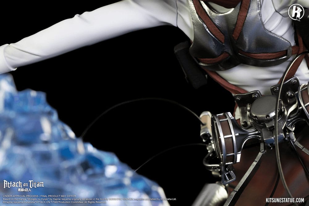 Attack on Titan Statue 1/6 Mikasa Ackerman 39 cm     3770012659738