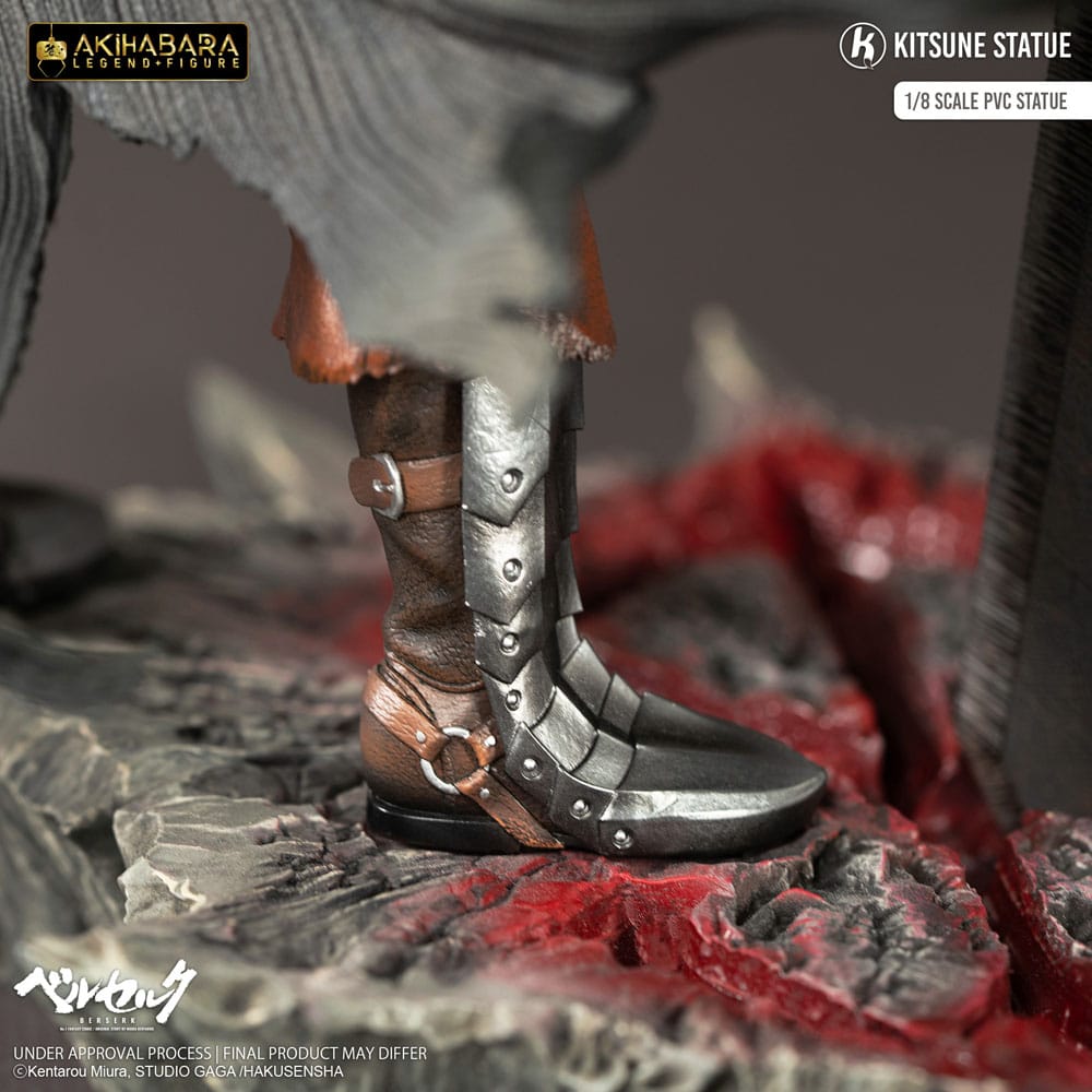 Berserk Akihabara Legend Figure PVC Statue 1/8 Guts 30 cm  3770012659851