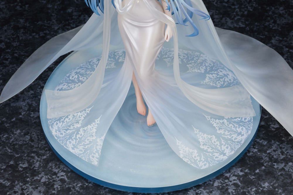 Azur Lane PVC Statue 1/7 Helena Miracle in White Ver. 27 cm   6976539772012