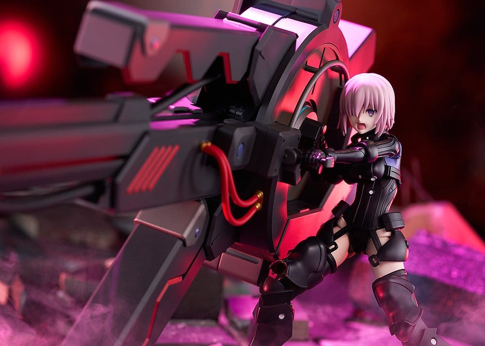 Fate/Grand Order Plamatea Plastic Model Kit Shielder/Mash Kyrielight (Ortinax) Black Barrel Edition 17 cm 4545784015759
