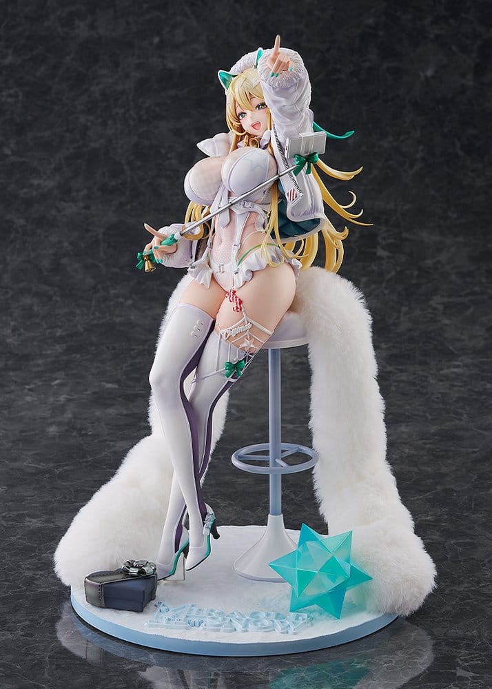 Goddess of Victory: Nikke PVC Statue 1/6 Rupee: Winter Shopper 30 cm  4545784044308