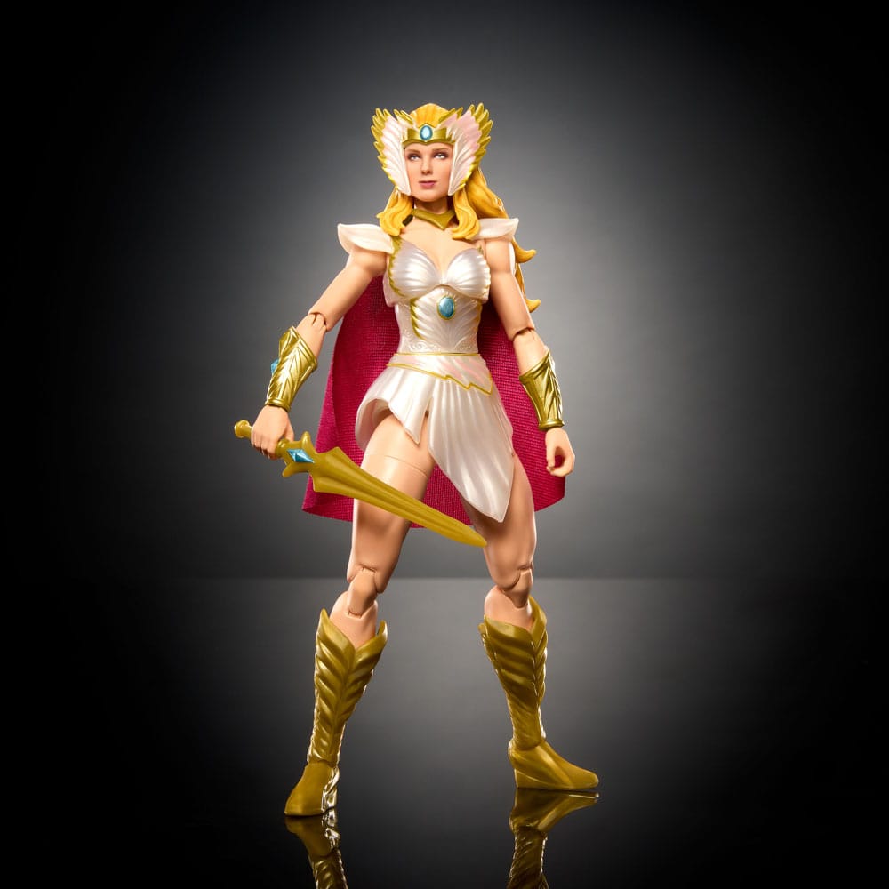 Masters of the Universe Core New Etheria Action Figure She-Ra 18 cm 0194735265053