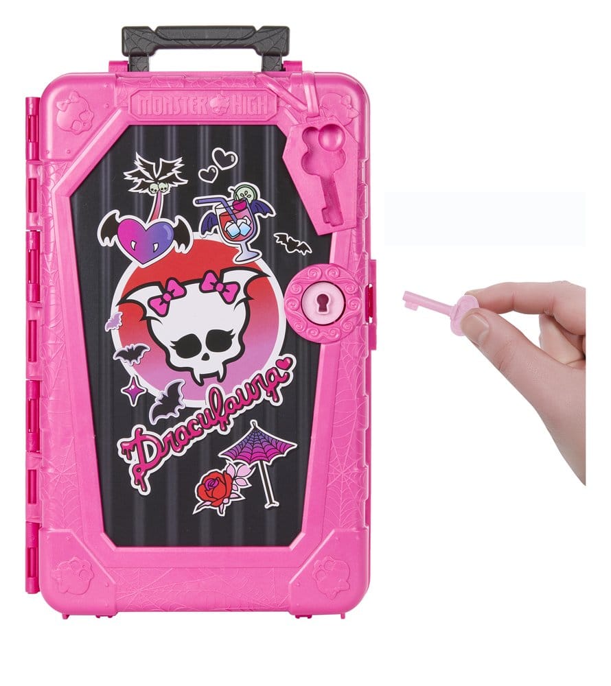 Monster High Skulltimate Secrets Doll  Destination: Gore-geous Oasis - Draculaura 0194735289042