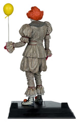 It Welcome to Derry Movie Maniacs Figure Pennywise (Bloody) 16 cm 0787926141429