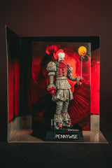 It Welcome to Derry Movie Maniacs Figure Pennywise (Bloody) 16 cm 0787926141429
