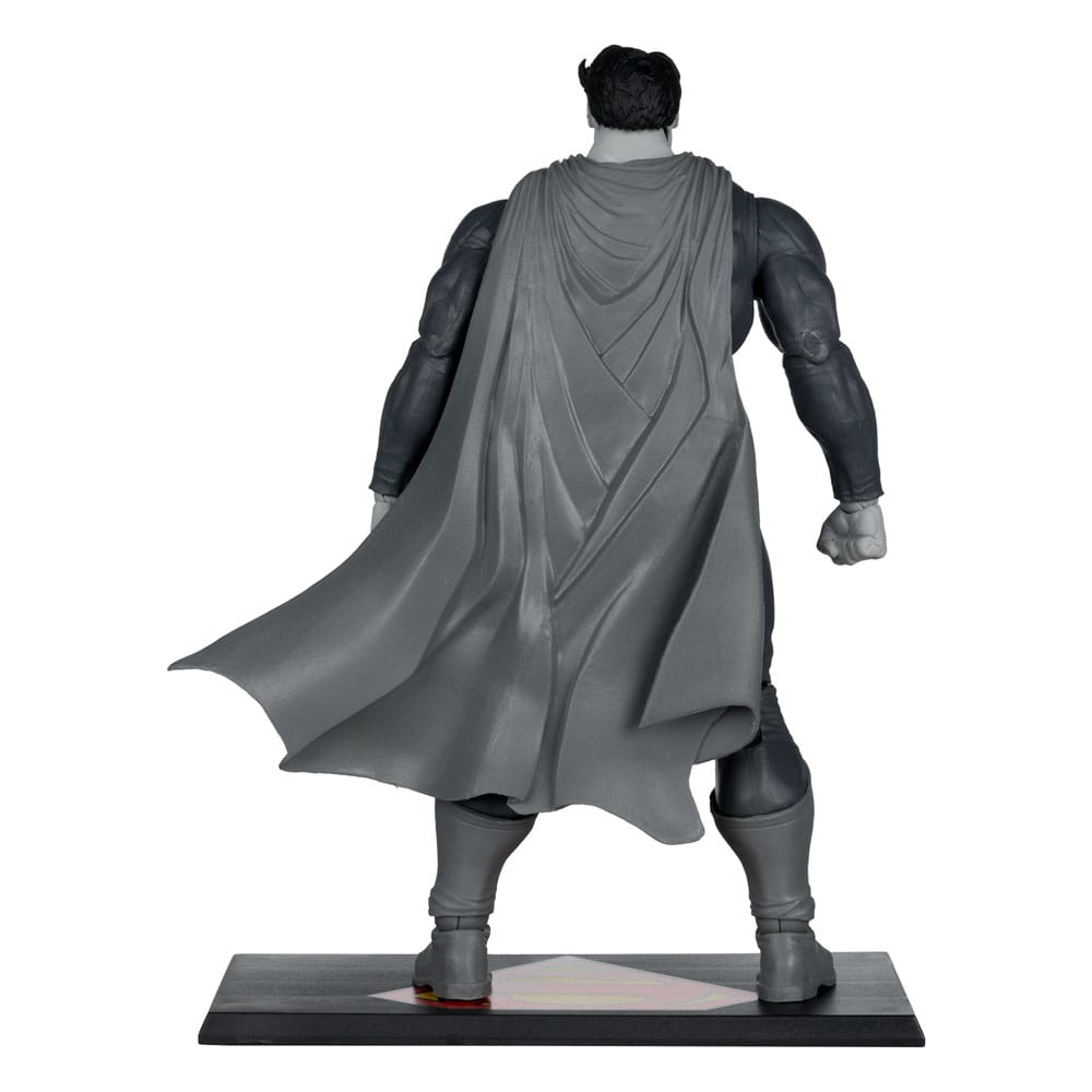 DC Multiverse Action Figure Superman (The Dark Knight Returns) (Black & White Accent Edition) (Gold Label) 18 cm 0787926172423