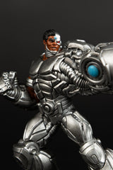 DC Direct Collector Vinyl Statue Cyborg 12 cm  0787926176940
