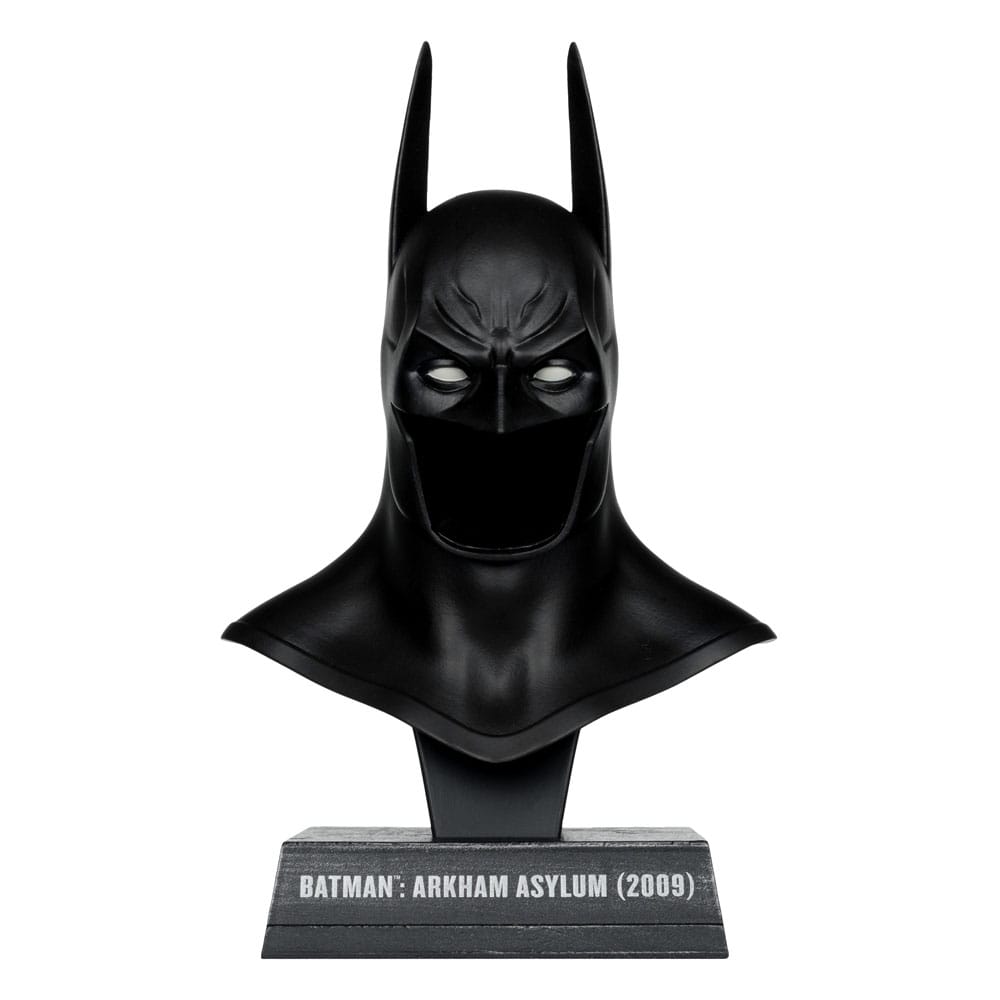 Batman: Arkham Asylum DC Direct Mini Replica 1/3 Batman Cowl 19 cm 0787926179262