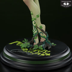 DC Direct Cover Girls Statue 1/8 Poison Ivy by J. Scott Campbell 24 cm 0787926302387