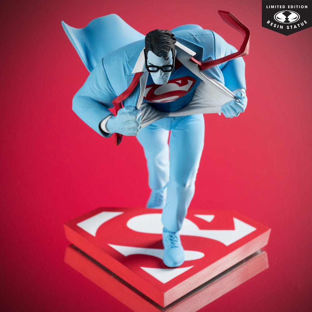 DC Direct Statue 1/10 Superman Red and Blue: Superman by Clayton Henry Limited Edition 16 cm 0787926302622