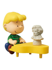 Peanuts UDF Series Mini Figure Schroeder & Piano 7 cm   4530956158716