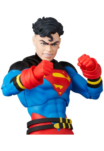 Return of Superman MAFEX Action Figure Superb 4530956472324