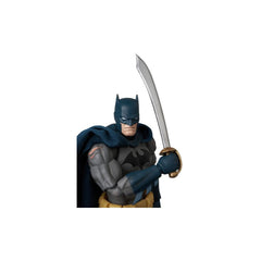DC Comics MAFEX Action Figure Batman Damage Ver. (Batman: Hush Ver.) 16 cm      4530956472959