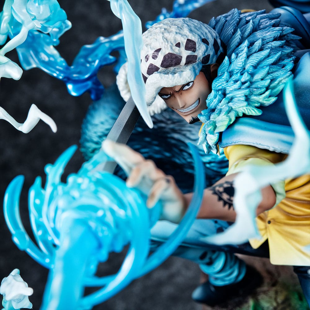 One Piece Portrait Of Pirates WA-MAXIMUM PVC Statue Trafalgar Law The Surgeon of Death Awaken Ver. 27 cm 4535123716607