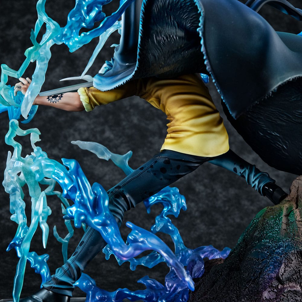 One Piece Portrait Of Pirates WA-MAXIMUM PVC Statue Trafalgar Law The Surgeon of Death Awaken Ver. 27 cm 4535123716607