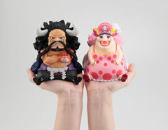 One Piece Look Up PVC Statue Big Mom 11 cm 4535123838712