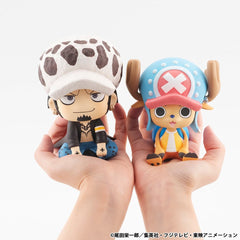 One Piece Look Up PVC Statue Trafalgar Law 11 cm 4535123839627