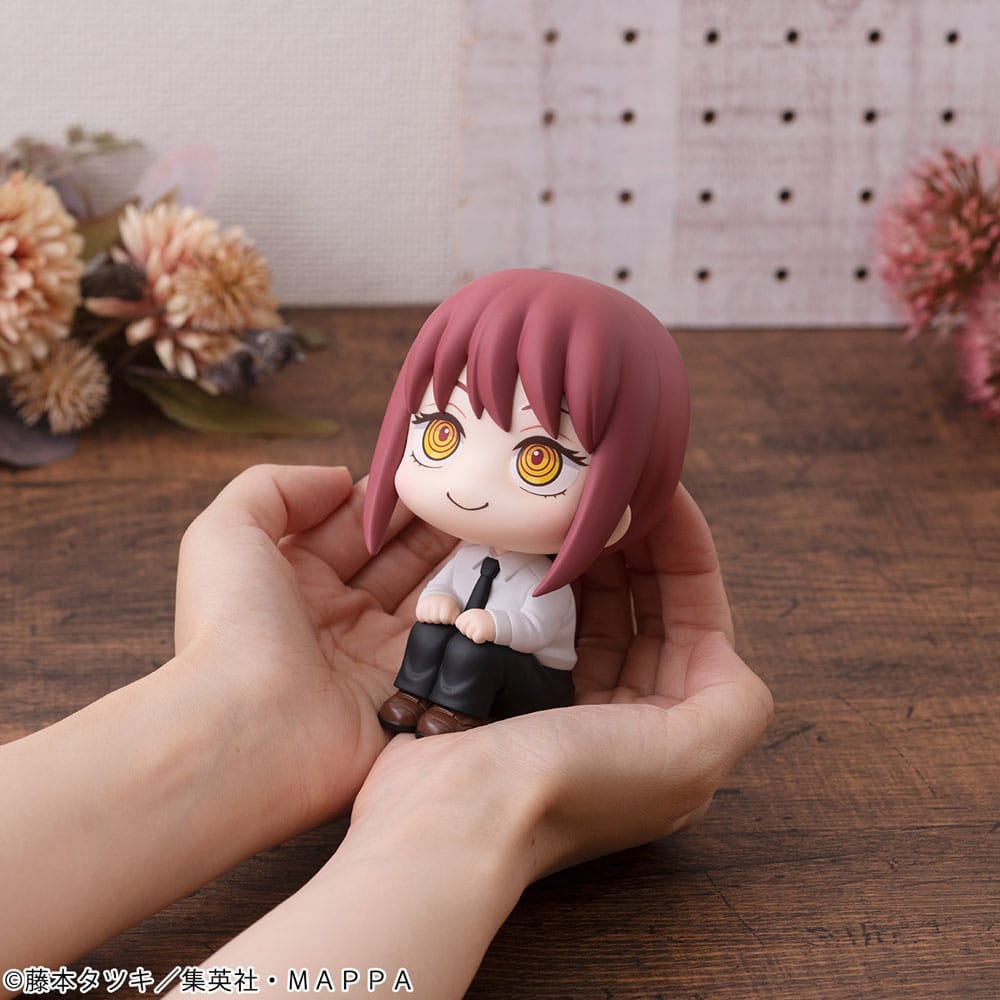 Chainsaw Man Look Up PVC Statue Makima 11 cm 4535123844379