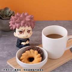 Jujutsu Kaisen Look Up PVC Statue Yuji Itadori Ver. 2 11 cm          4535123845901