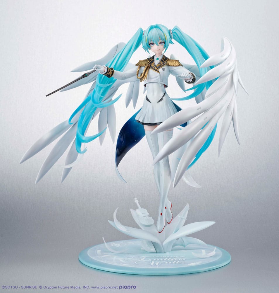 Mobile Suit Gundam x Hatsune Miku Lucrea PVC Statue Hatsune Miku x Wing Gundam Zero EW 45th Anniversary 27 cm         4535123846656