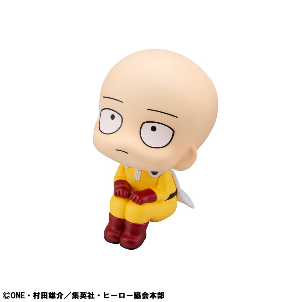 One Punch Man Look Up PVC Statue Saitama 11 cm            4535123846991