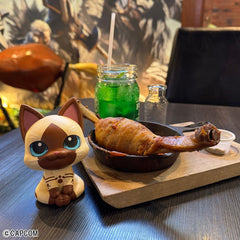 Monster Hunter Look Up PVC Figure Airou 11 cm (with gift) 4535123837536