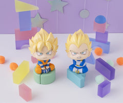 Dragon Ball DAIMA Look Up PVC Figures 2-Pack Super Saiyan Son Goku (mini) & Super Saiyan Vegeta (mini) 11 cm (with gift) 4535123851445