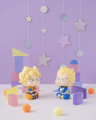 Dragon Ball DAIMA Look Up PVC Figures 2-Pack Super Saiyan Son Goku (mini) & Super Saiyan Vegeta (mini) 11 cm (with gift) 4535123851445