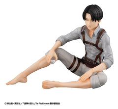 Attack on Titan G.E.M. Series PVC Figure Squad Captain Levi Palm Size 9 cm 4535123852350