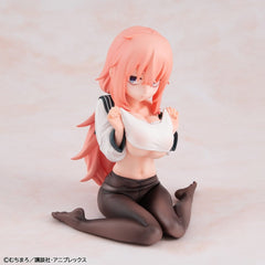 There is also a hole in the student organization! Melty Princess PVC Figure Komaro 8 cm Palm Size 4535123854309