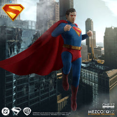 Superman (2025) Action Figure 1/12 Superman 17 cm 0696198761900