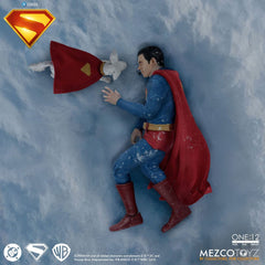 Superman (2025) Action Figure 1/12 Superman 17 cm 0696198761900