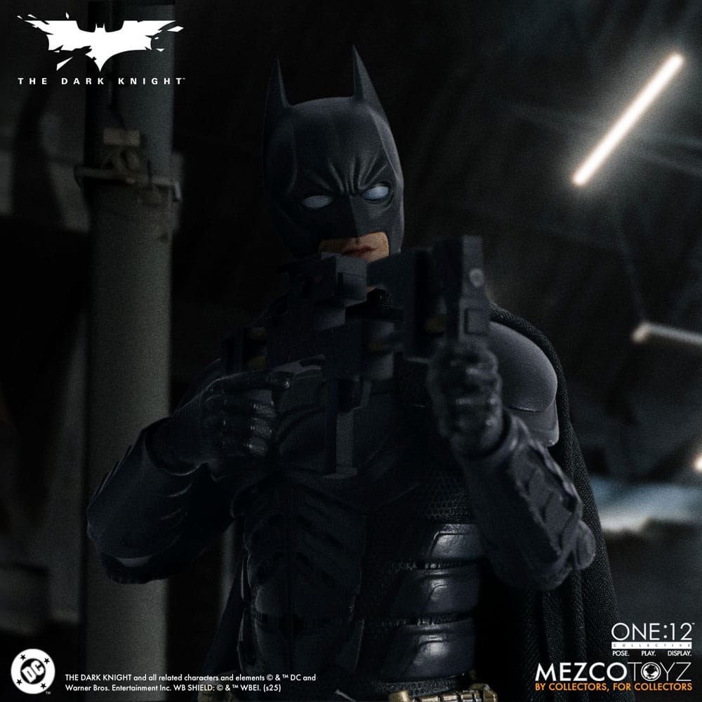 The Dark Knight Action Figure 1/12 Batman 17 cm 0696198774818