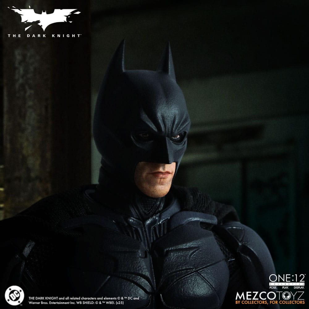 The Dark Knight Action Figure 1/12 Batman 17 cm 0696198774818