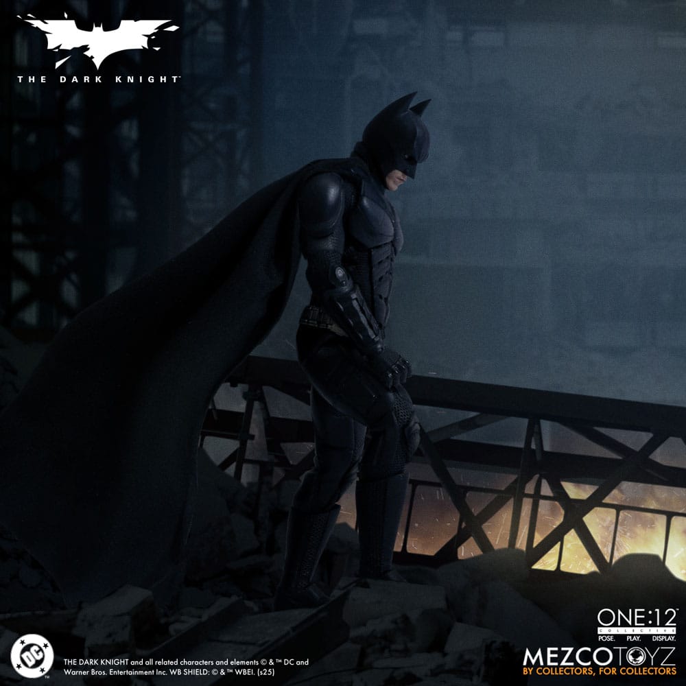 The Dark Knight Action Figure 1/12 Batman 17 cm 0696198774818