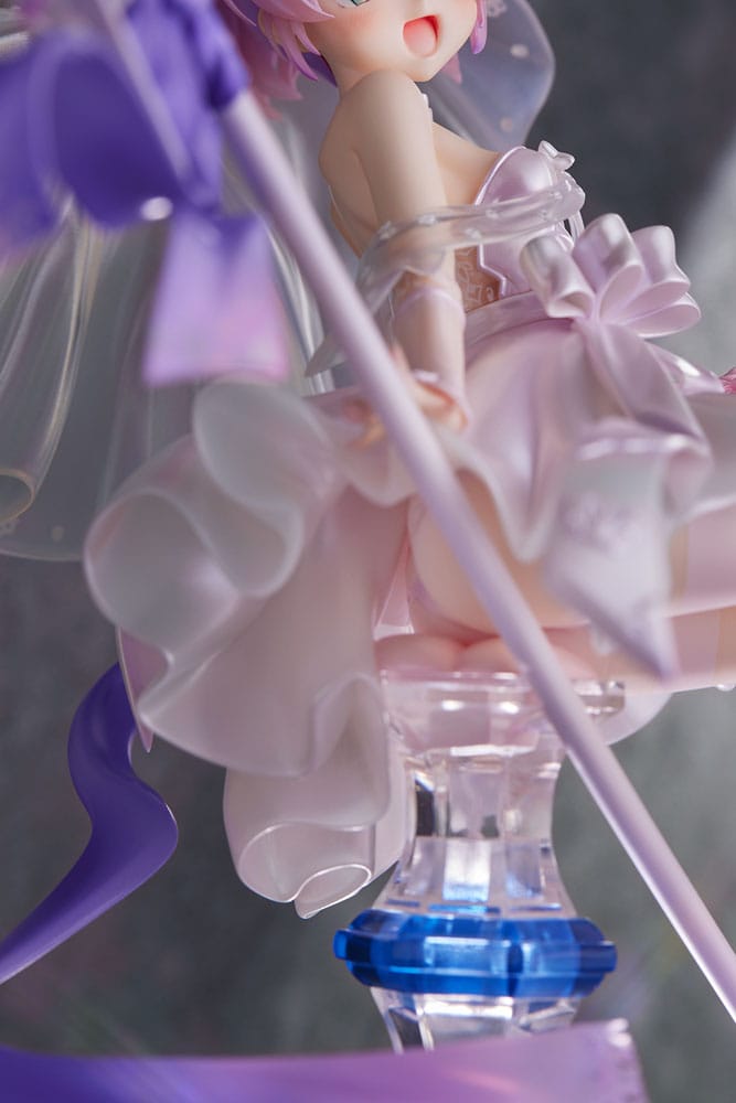 Azur Lane PVC Statue 1/4 Javelin Blissful Purity 27 cm 4580692150239