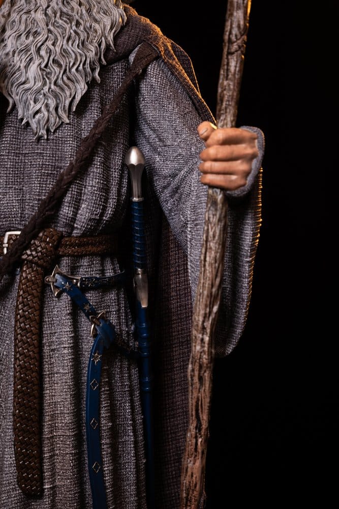 Lord of the Rings Life-Size Statue Gandalf 215 cm 0096224883703