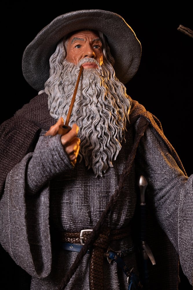 Lord of the Rings Life-Size Statue Gandalf 215 cm 0096224883703