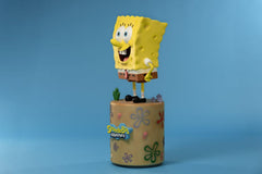 SpongeBob SquarePants Life-Size Statue SpongeBob 120  cm 0695102554577