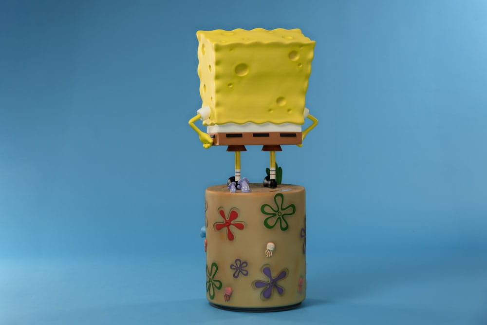 SpongeBob SquarePants Life-Size Statue SpongeBob 120  cm 0695102554577