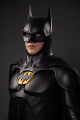 The Flash Life-Size Statue Batman Keaton 2 211 cm 47659868