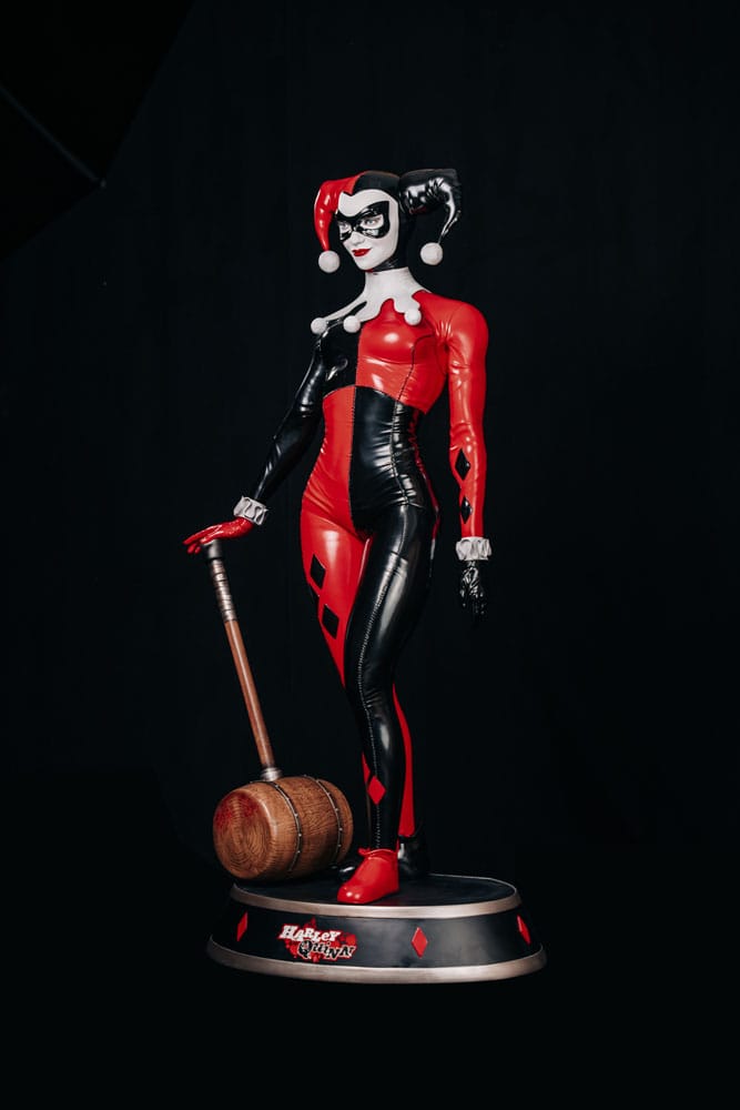 DC Comics Life-Size Statue Harley Quinn 196 cm 0096224882935