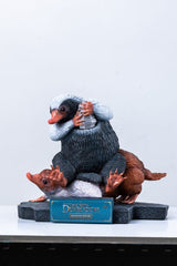 Fantastic Beasts Life-Size Statue Niffler 2 22 cm 0096224882966