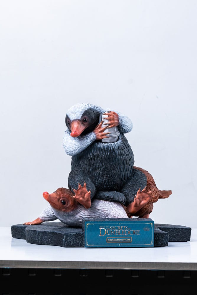 Fantastic Beasts Life-Size Statue Niffler 2 22 cm 0096224882966