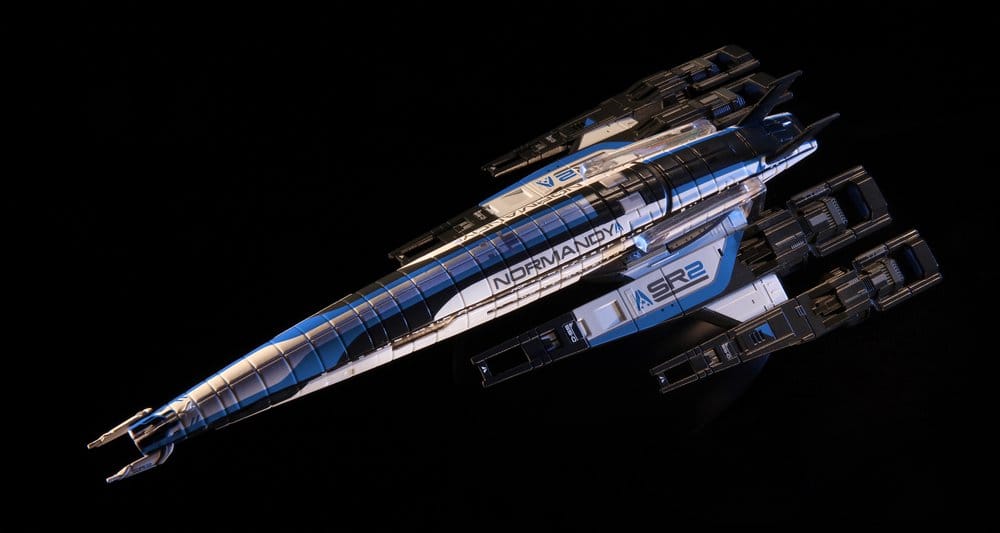 Mass Effect Die-Cast Normandy SR-2 22 cm  5056474212802
