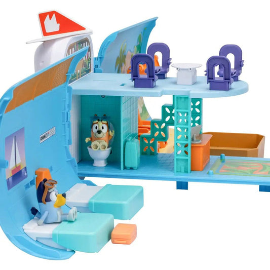 Bluey Mini Figure Playset Bluey Holiday 3in1 Set  0630996176702