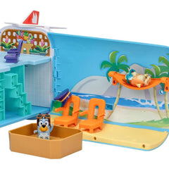 Bluey Mini Figure Playset Bluey Holiday 3in1 Set  0630996176702