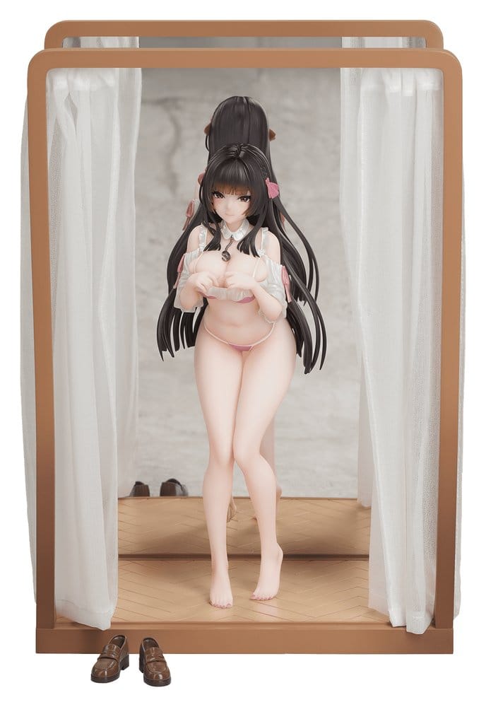 Azur Lane Gift+ PVC Figure 1/8 Trinidad Trapper in the Changing Room Ver. 23 cm 6971804911790